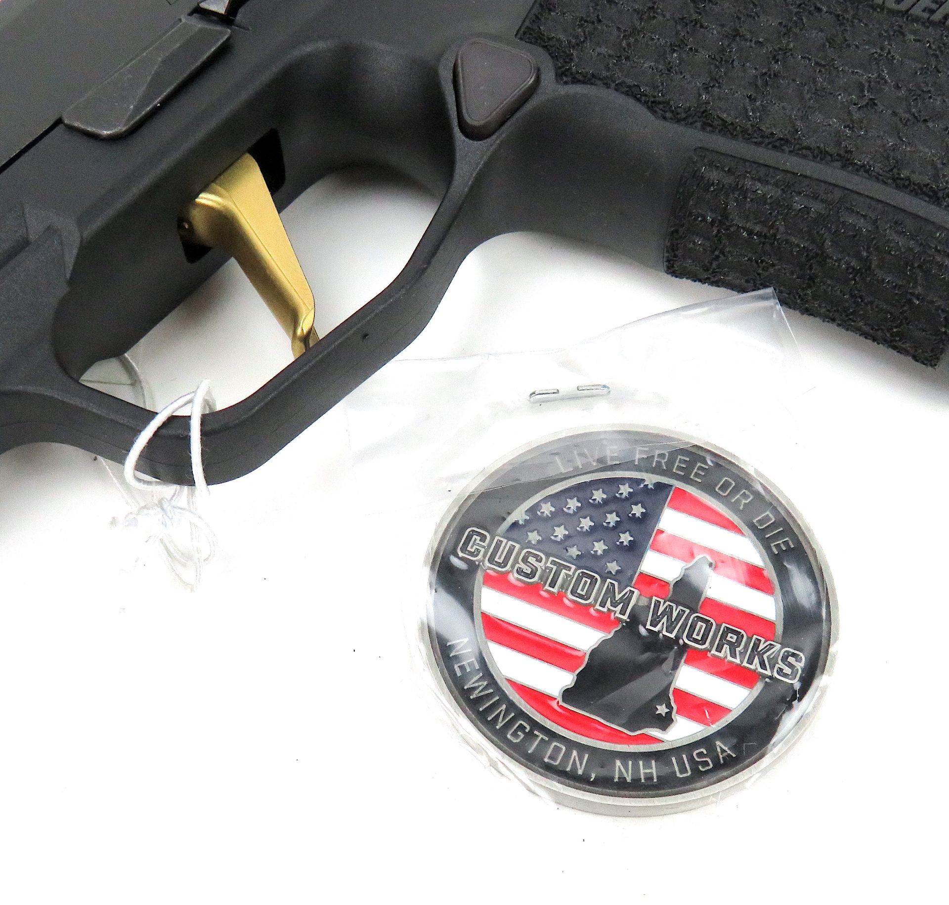 SIG CUSTOM SHOP P365XL SPECTRE COMP 9mm 12rds - Image 8