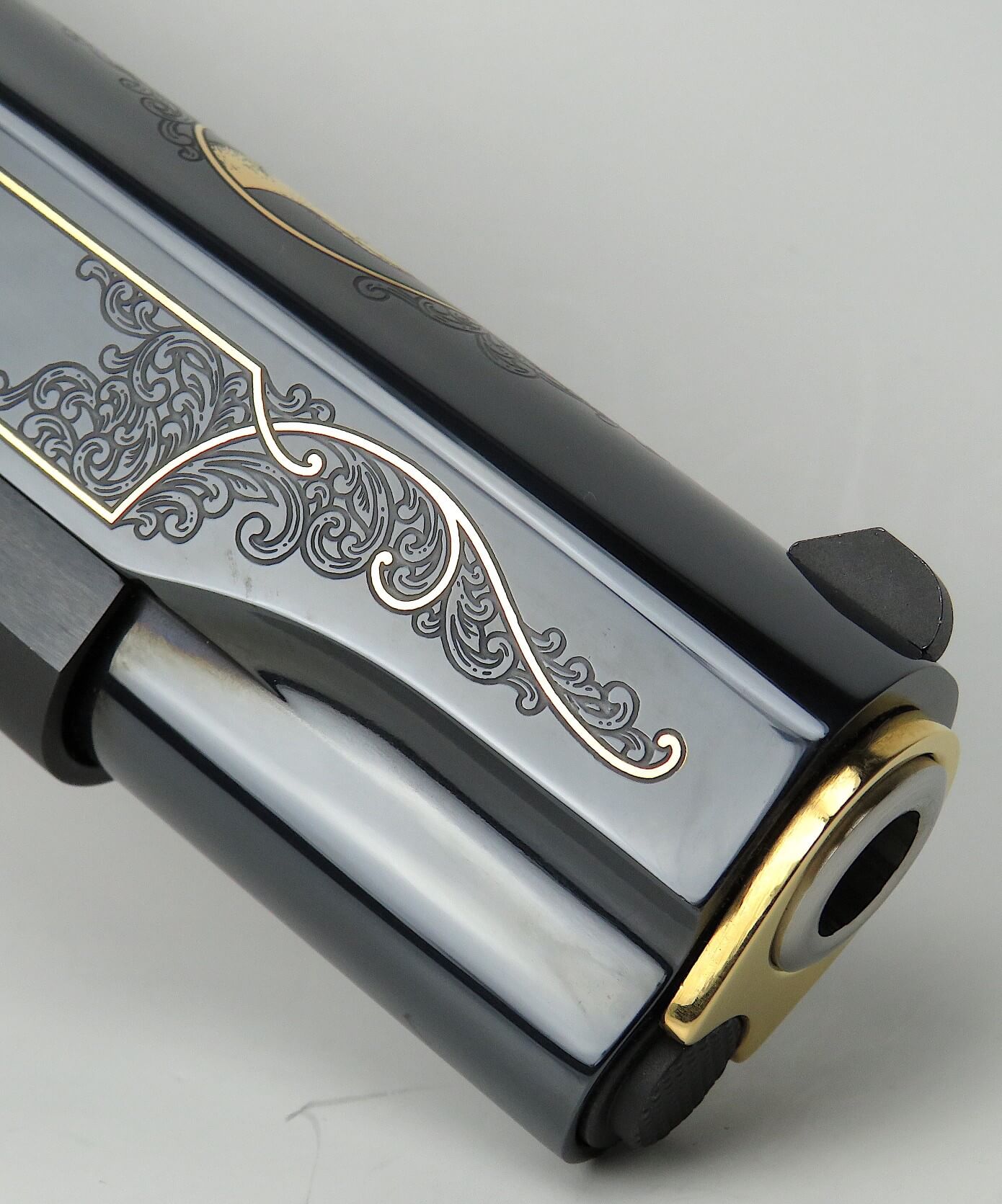 LEW HORTON EXCLUSIVE GOLD PREMIER COLT 1911 Gov 5" 38 Super - Image 11