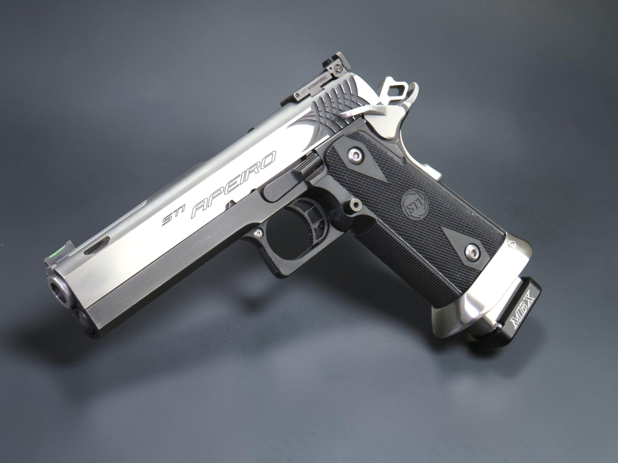 RARE EARLY PRODUCTION STI STACCATO APEIRO 2011 45acp MATCHING BOX OWNERS COLLECTION