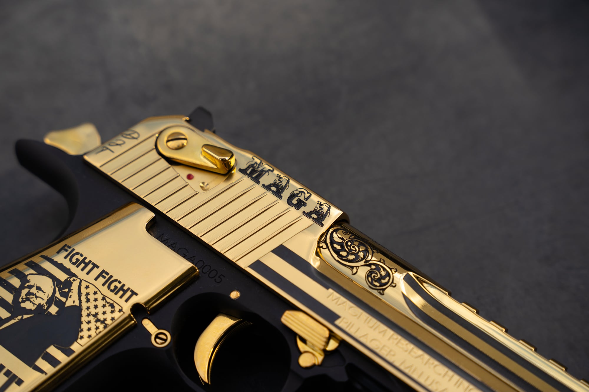 Limited Edition Desert Eagle 50AE TRUMP MAGA 45/47 Gun #005 of 100 MAGA05 - Image 2