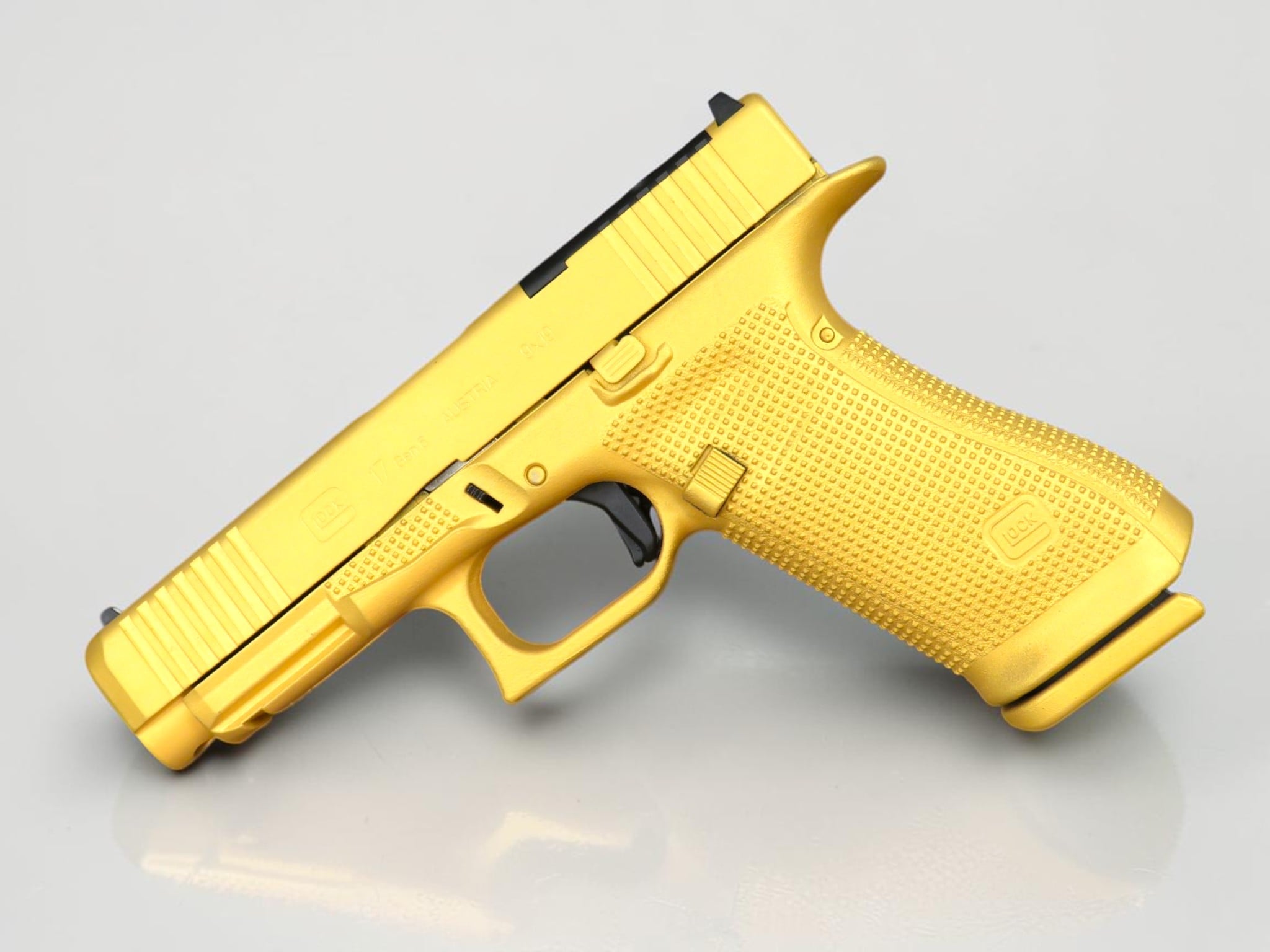SK Customs Glock 17 Gen 6 MOS GOLD CERAKOTE 17rd Mags - Image 3