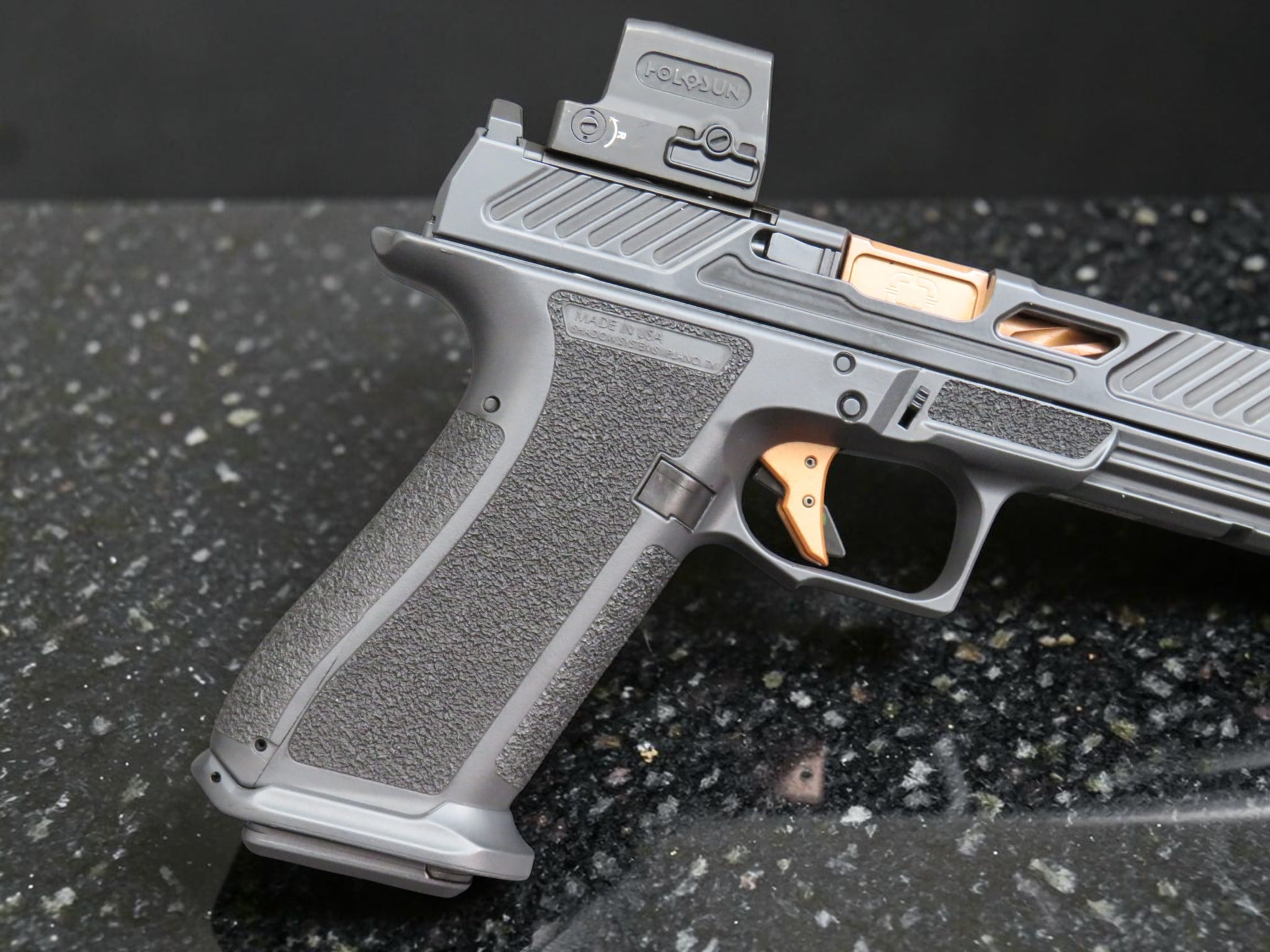 ONE-OF-ONE SHADOW SYSTEMS DR920 ELITE with 17rd Mags, Holosun 507T MRS Green - Image 4