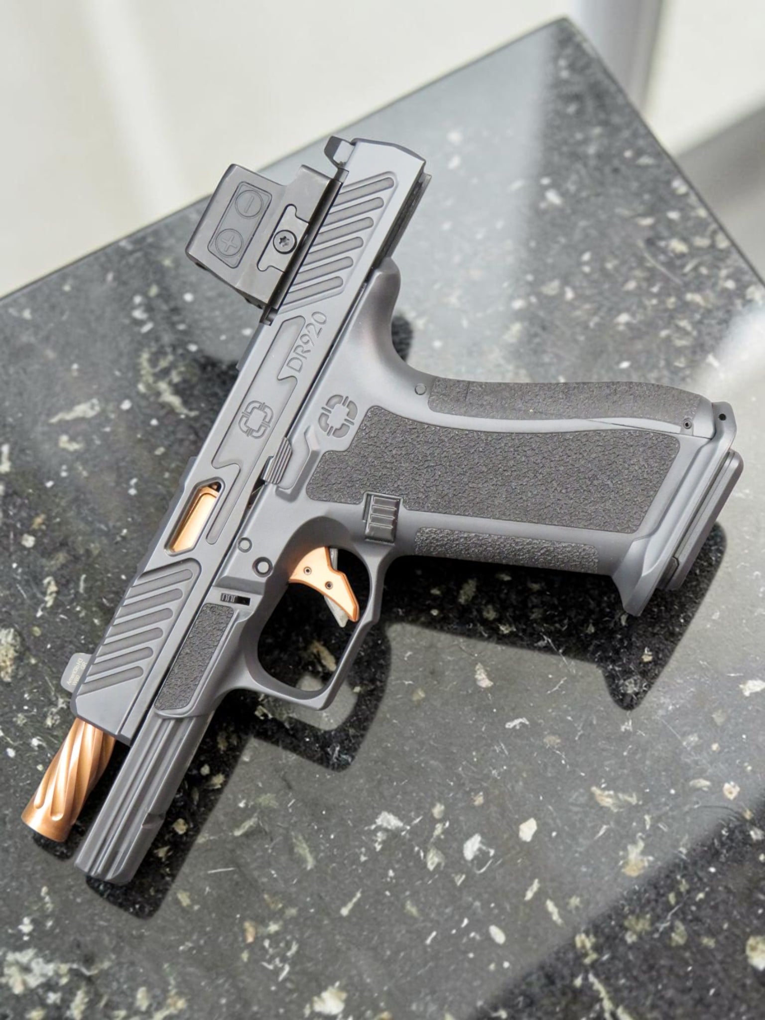 ONE-OF-ONE SHADOW SYSTEMS DR920 ELITE with 17rd Mags, Holosun 507T MRS Green - Image 7