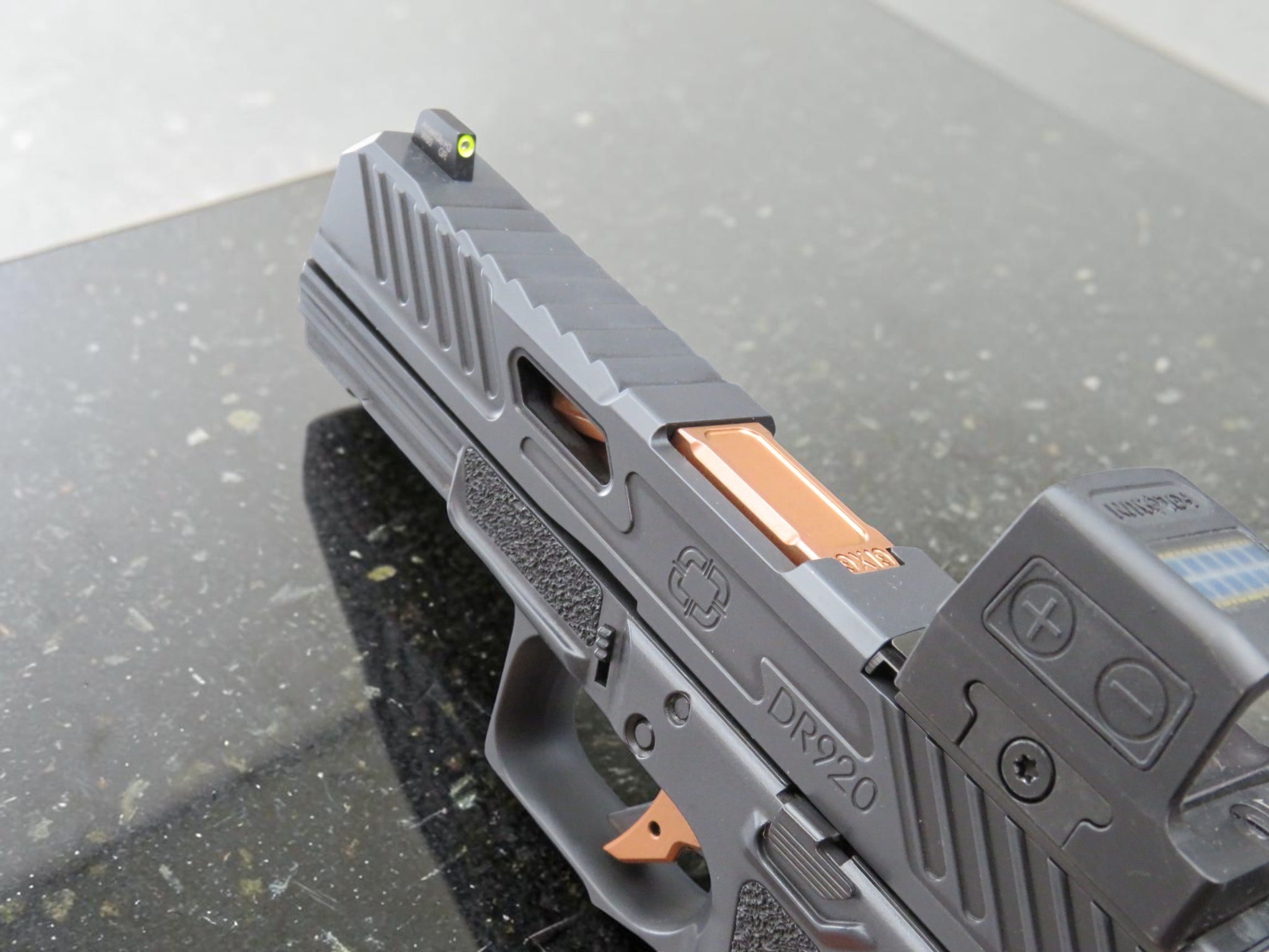 ONE-OF-ONE SHADOW SYSTEMS DR920 ELITE with 17rd Mags, Holosun 507T MRS Green - Image 9