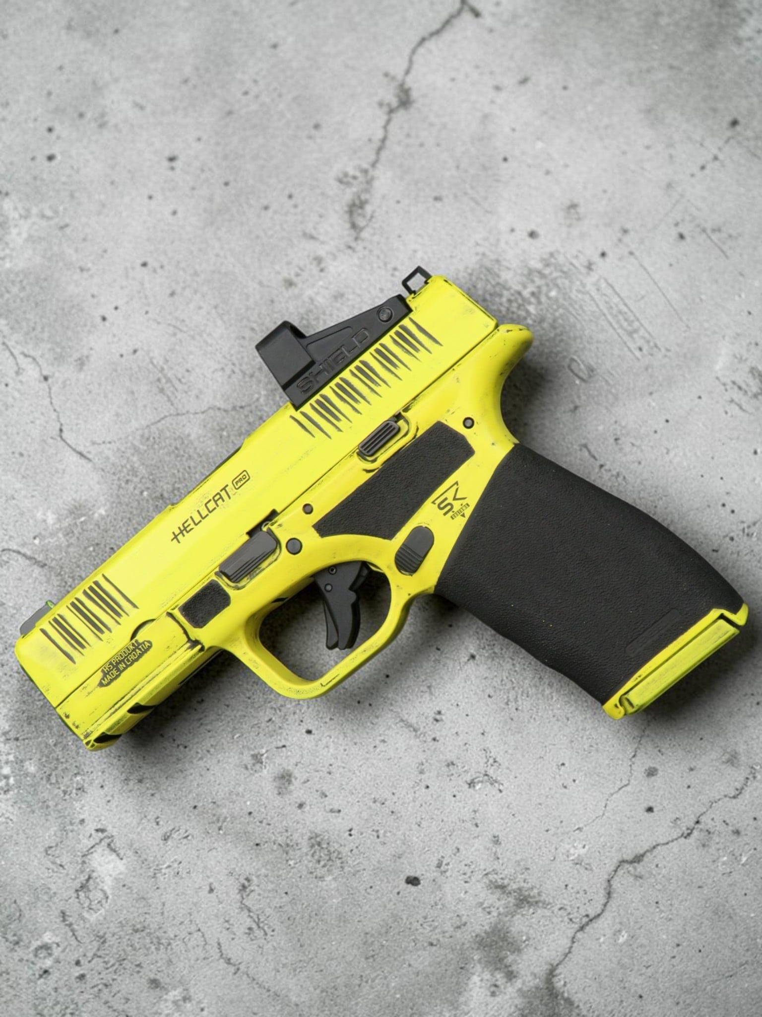 SK Customs Springfield Armory Hellcat Pro OSP Distressed Lemon Zest - Image 12