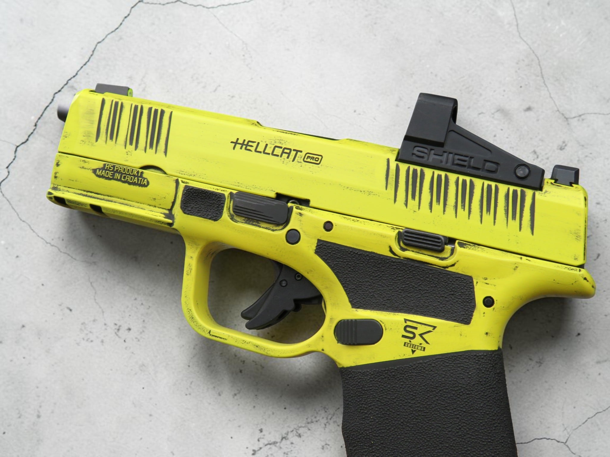 SK Customs Springfield Armory Hellcat Pro OSP Distressed Lemon Zest - Image 15