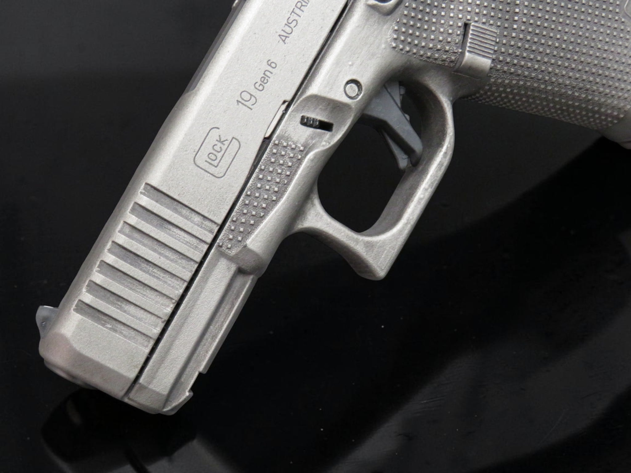 SK Customs Glock 19 Gen 6 MOS Distressed Sniper Gray CERAKOTE 15rd Mags - Image 8
