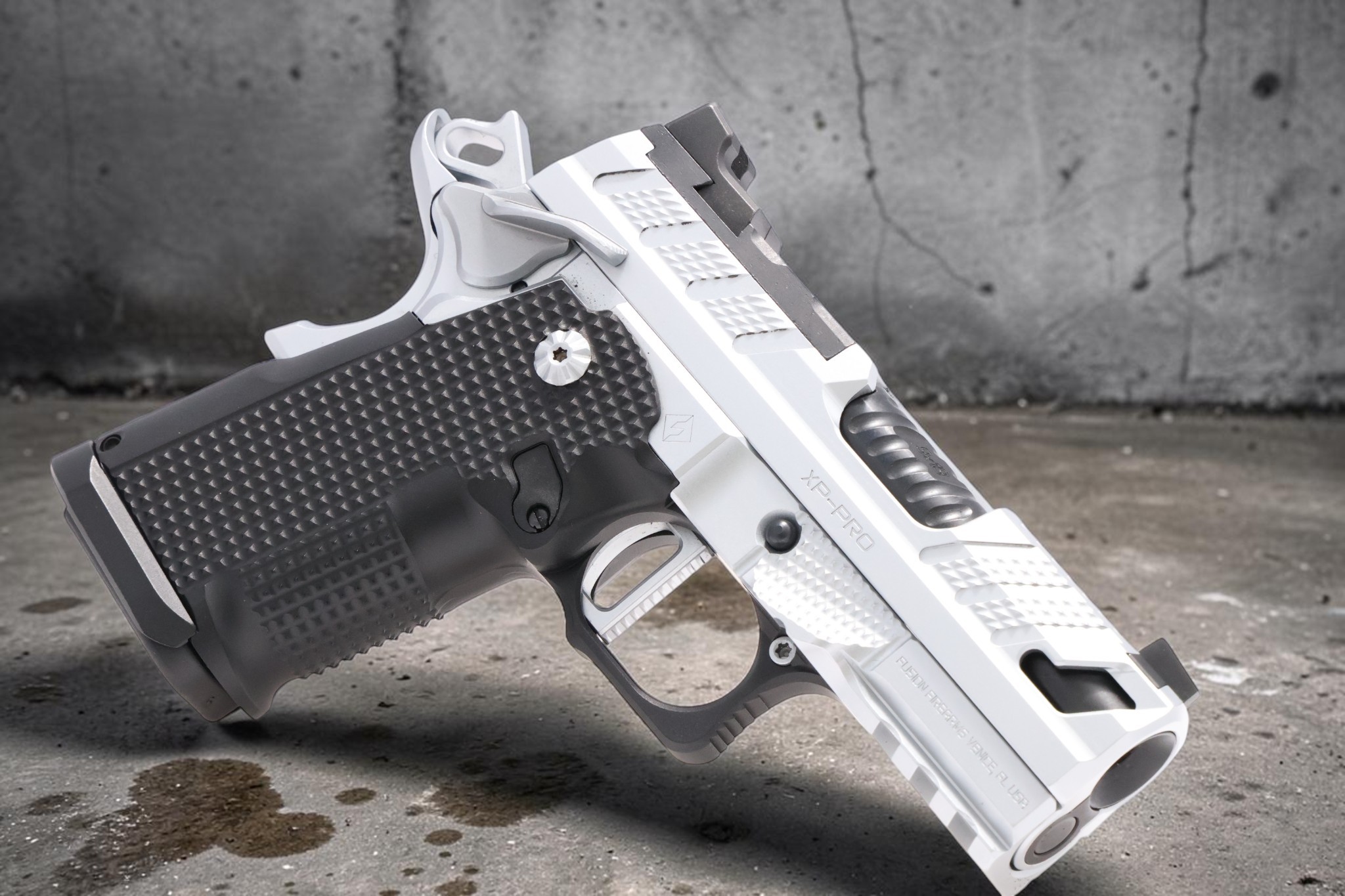 NEW MODEL CUSTOM SHOP XP 3C CHROME AMBI THUMBLEDGE LIMITED EDITION FUSION FIREARMS - Image 2