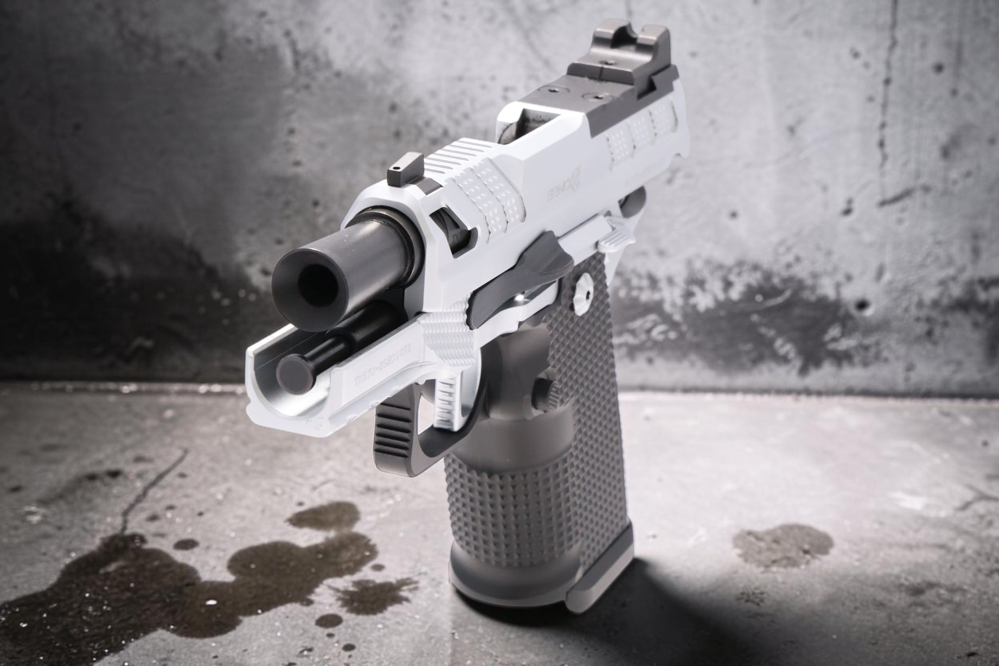 NEW MODEL CUSTOM SHOP XP 3C CHROME AMBI THUMBLEDGE LIMITED EDITION FUSION FIREARMS - Image 6