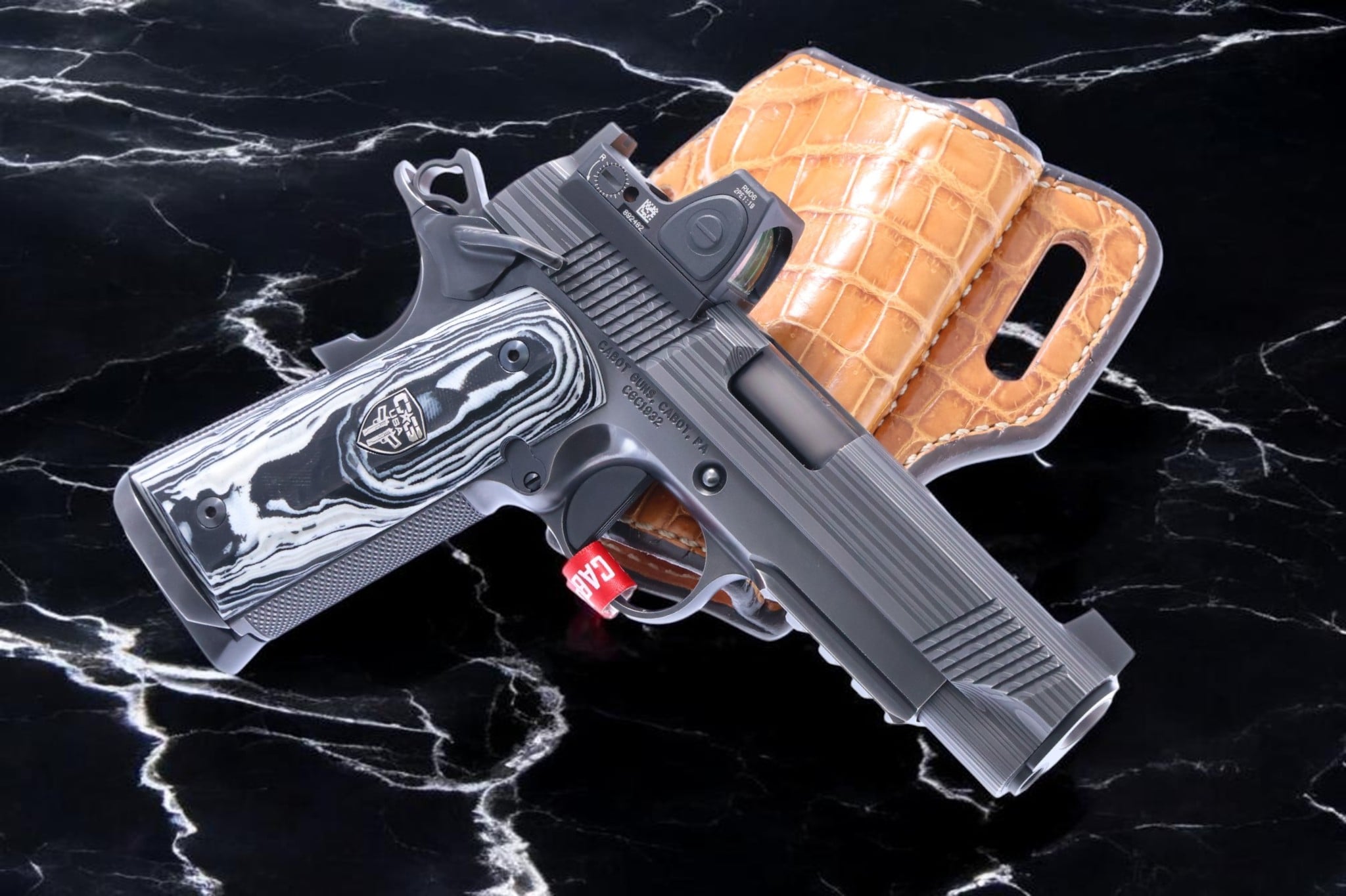 Cabot Guns Damascus Apocolypse Commander 45acp Zebra Carbon Fiber Grips - Image 2